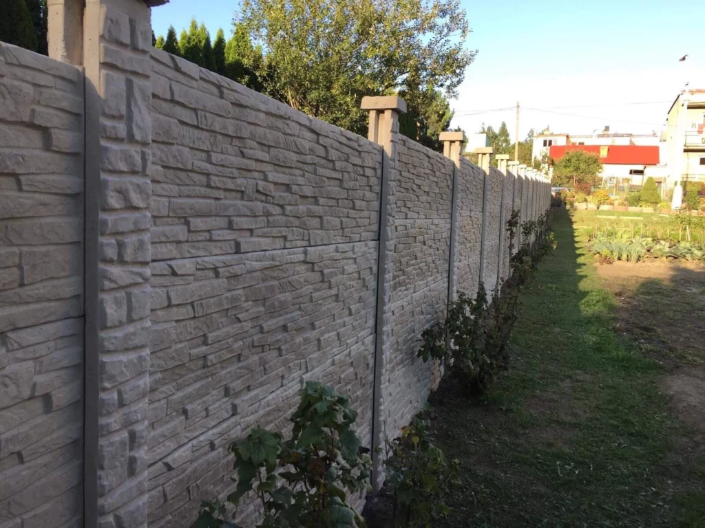 Realizácia Tvrdošín - Betónový plot vzor číslo 1 17.08.2019 - 1