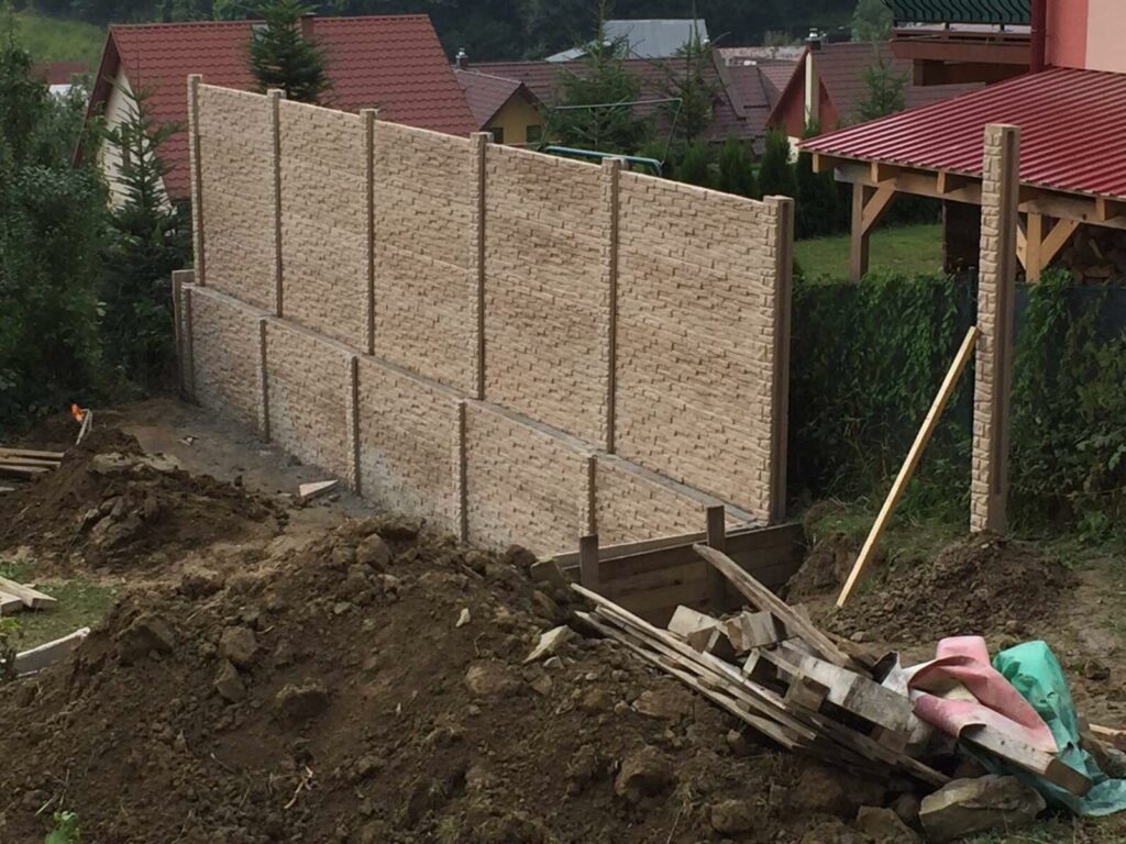 Realizácia Tvrdošín - Betónový plot vzor číslo 1 05.08.2019 - 3