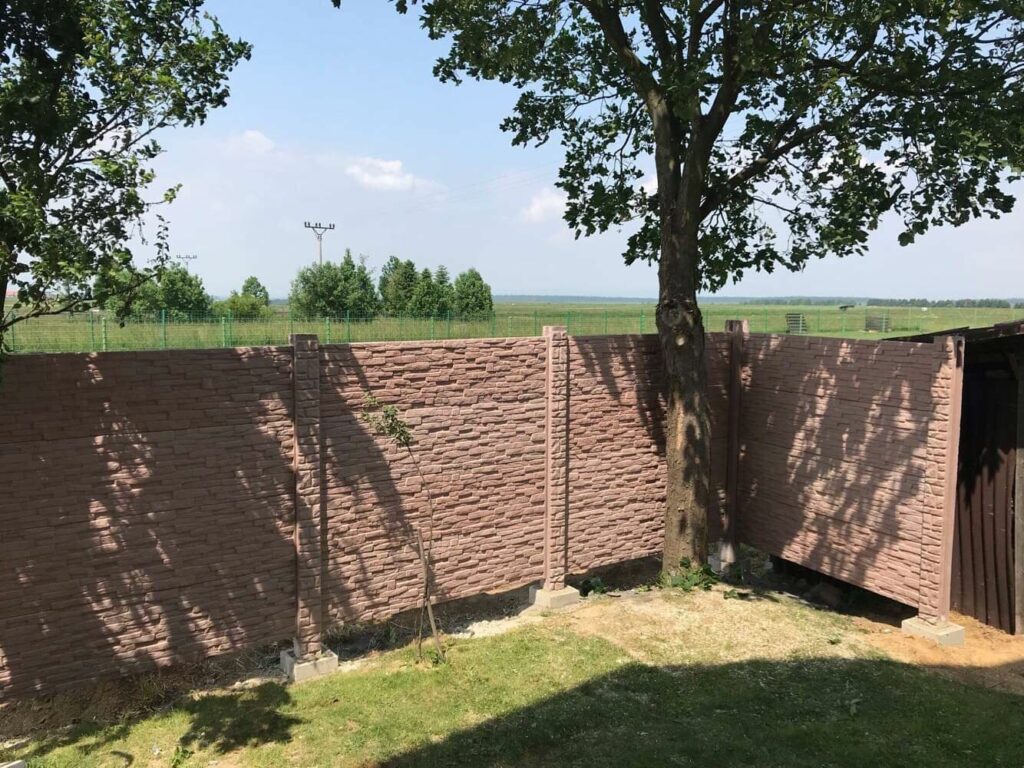 Realizácia Krívá - Betónový plot vzor číslo 1 15.06. 2019 - 3