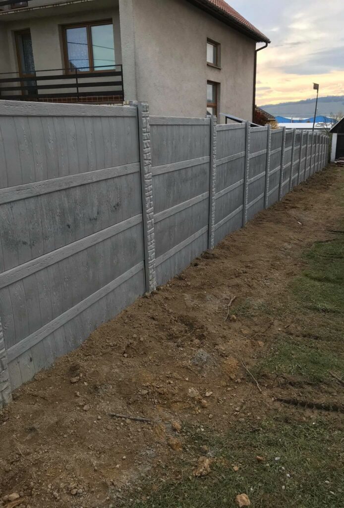 Realizácia Zubrohlava - Betónový plot vzor číslo 3 12.10.2018 - 6