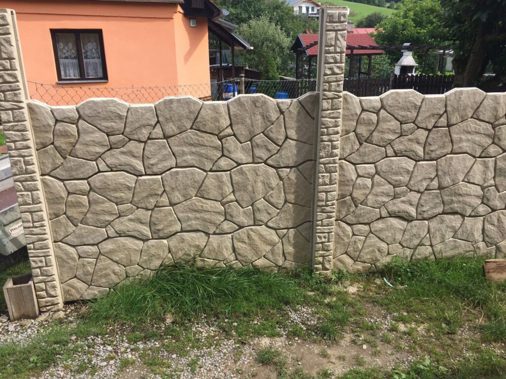 Realizácia Žilina - Dlažba a betónový plot vzor číslo 10 11.08.2019 - 2
